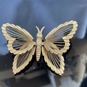 Vintage Signed "Monet" Gold Tone Wire Butterfly Moth Brooch Pin
